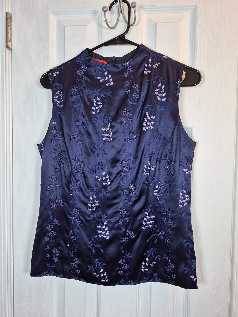 Vintage Burns 100% Silk Embroidered Beaded Sleeveless Blouse Top Navy Blue 8